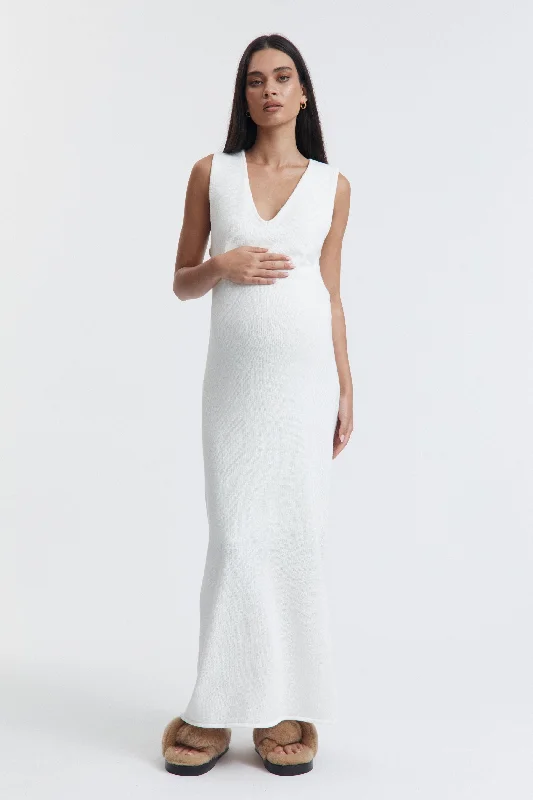 Maternity dress for a baby's first visit to the bird sanctuary Deep V Poppy Dress (Off White)