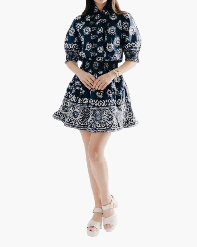 Short - Sleeve Casual Dresses with Printed Graphics​ ZITA DRESS IN TENILLE PRINT
