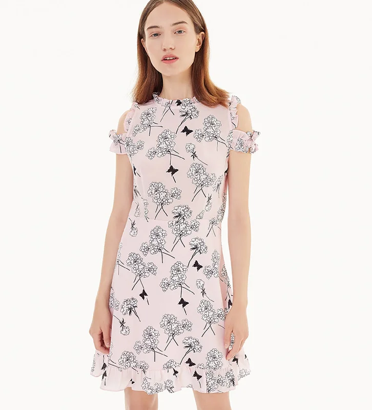  SCANDINAVIA-Cut Shoulder Ruffe Accent Shift Dress