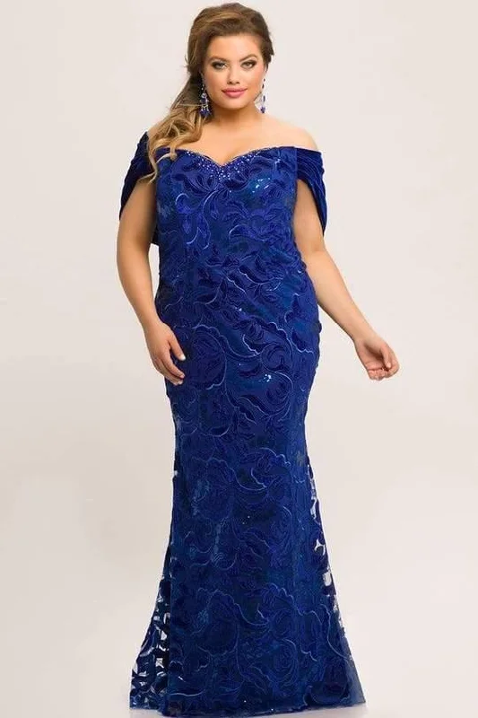 Maternity dress for a baby's first bus ride Sydneys Closet Long Formal Prom Dress
