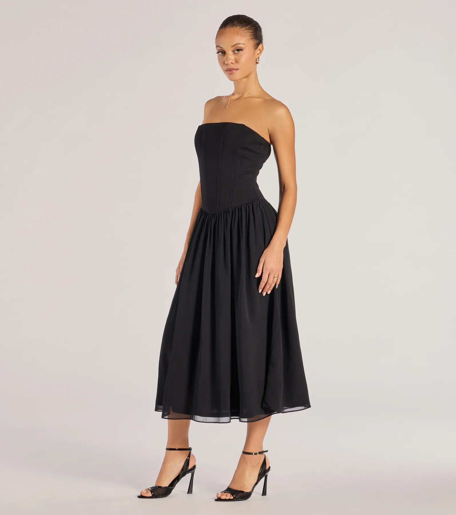 Midi dresses with lace - up fronts for a unique and adjustable style Stylish Moment Drop Waist A-Line Midi Dress Midi dresses with lace - up fronts for a unique and adjustable style Stylish Moment Drop Waist A-Line Midi Dress