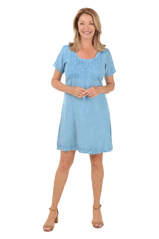 Geometric - Patterned Casual Dresses for a Modern Style​ Chambray Rhinestone Leaf Short Sleeve Dress