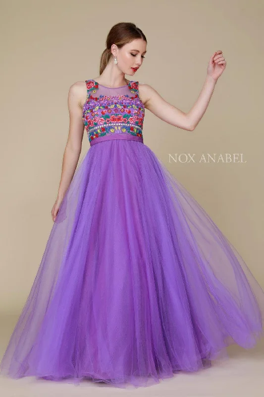 Maternity dress for a baby's first plane ride Long Floral Lilac Prom Formal Homecoming Dress