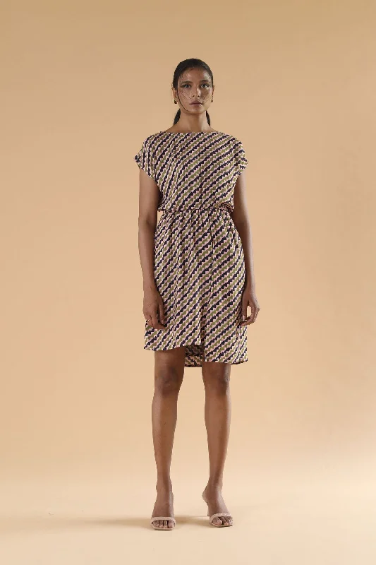 Everyday Silk - like Dress with Flowy Skirt​ Multicolor Geometric Printed  Dress