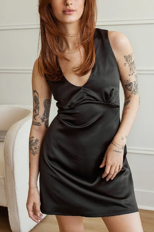 Mini dresses with embroidered details for a unique touch Violetta Black | Short A-Line Satin Dress