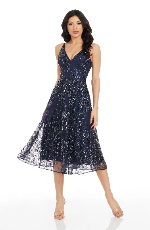 Midi dresses with polka dot prints for a playful summer outfit Elisa Dress