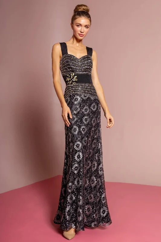 Maternity dress for a bridal shower as a hostess Long Formal Daisy Pattern Lace Prom Dress