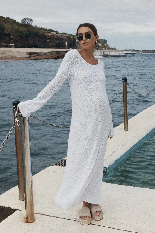 Maternity dress for a baby's first visit to the art gallery Sabine Reversible Dress (White)