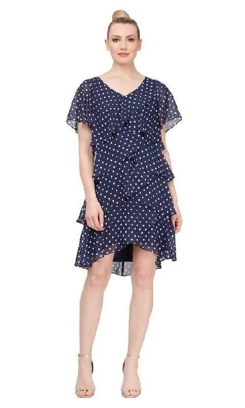 Maternity dress for a family photoshoot SL Fashions 9171352 Polka Dot Short Dress