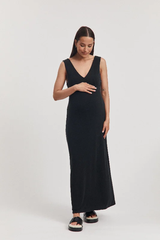 Maternity dress for a baby's first visit to the orchard Fluid Jersey Slip Dress (Black)