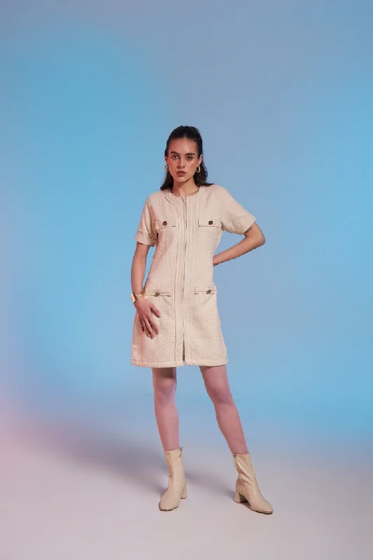  Classic Women's White Tweed Dress