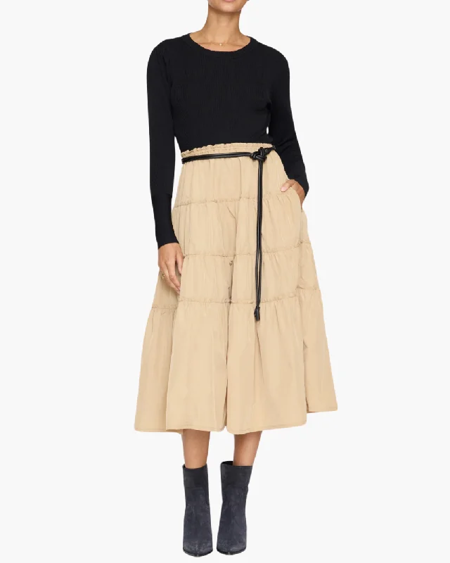 Knit Casual Dresses in Chunky Patterns​ AVA TIERED DRESS IN CAMEL COMBO