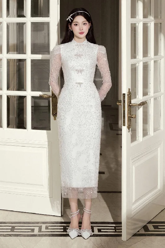 Midi dresses with tiered skirts for a bohemian festival look Bridal Sheath Long Sleeved Organza Midi Dress