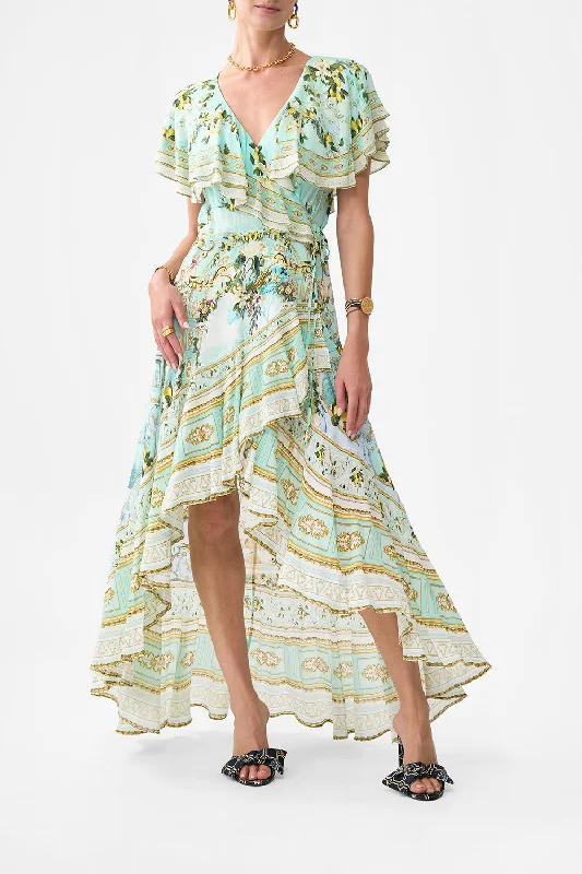 Midi dresses with tiered skirts for a bohemian festival look FRILL SLEEVE LONG DRESS VENUS ON A VESPA Midi dresses with tiered skirts for a bohemian festival look FRILL SLEEVE LONG DRESS VENUS ON A VESPA