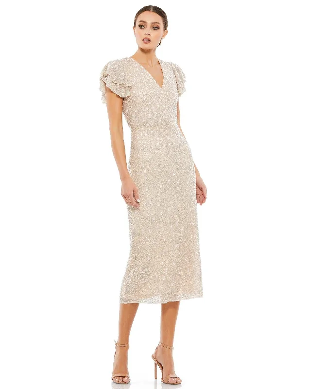 Maternity dress for a shopping spree Mac Duggal 10810 Short Mother of the Bride Dress