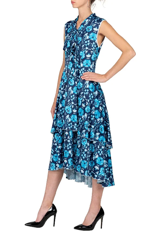 Everyday Dress with Paisley Print for a Vintage Look SCANDINAVIA-Tie Neck Floral Shift Dress