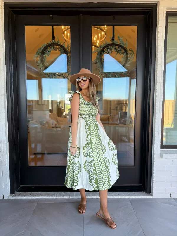 Party Casual Dresses for a Night Out​ Sage Print A Line Midi Dress