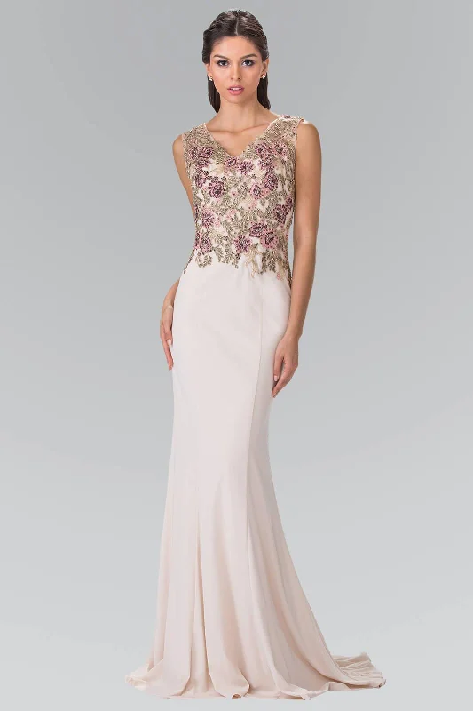 Maternity dress for a baby's first visit to the theater Long Prom Formal Sleeveless Evening Dress