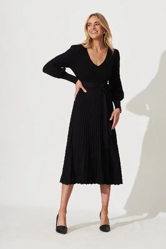 Velvet midi dresses in jewel tones for a glamorous winter event Albi Midi Knit Dress In Black Cotton Blend
