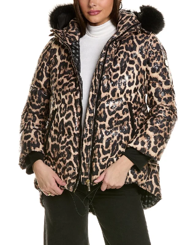 Women's faux fur coats in bright colors for a bold fashion statementGORSKI Apres-Ski Coat