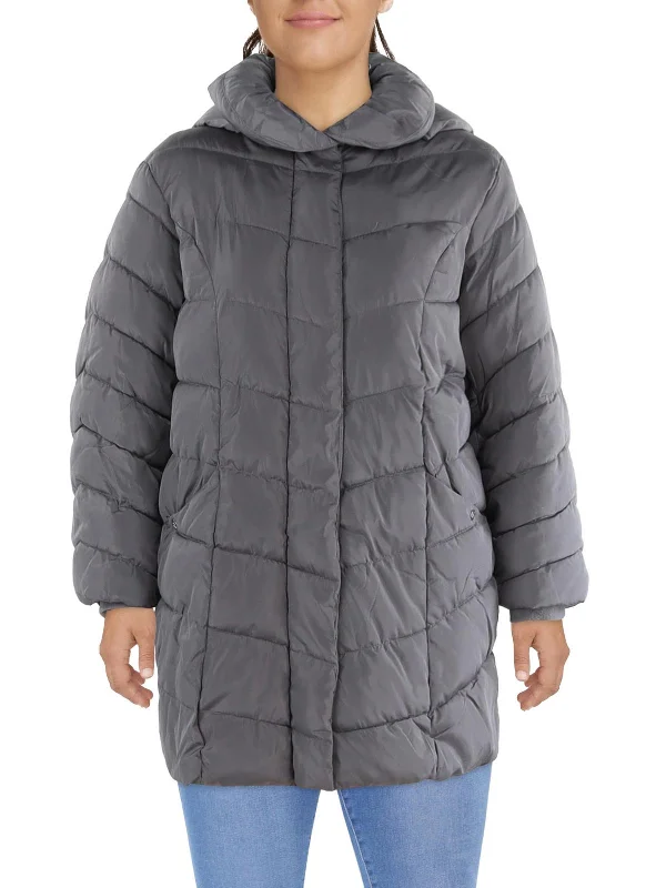 Mid - length women's down coats in a slim fit for a modern and sleek appearancePlus Womens Quilted Short Puffer Jacket