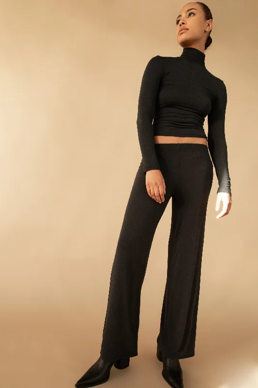 plus size women cardigan for comfortable layeringSTRAIGHT LEG PANT