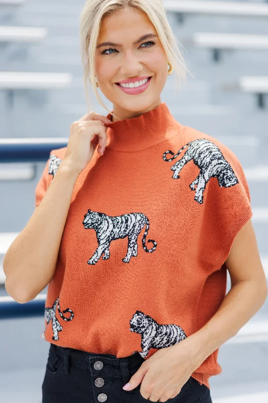 Women's Cropped Cable - Knit Merino Wool Sweater in Beige for a Trendy Fall OutfitLook The Part Rust Orange Tiger Sweater Women's Cropped Cable - Knit Merino Wool Sweater in Beige for a Trendy Fall OutfitLook The Part Rust Orange Tiger Sweater