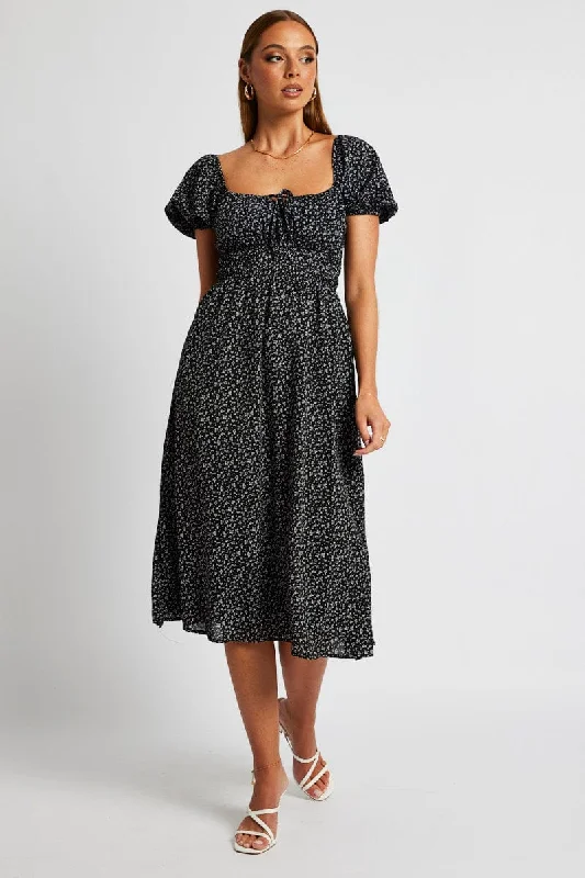 Long - Sleeve Women Dress in Velvet for a Luxurious Winter LookBlack Ditsy Midi Dress Short Sleeve Ruched Bust