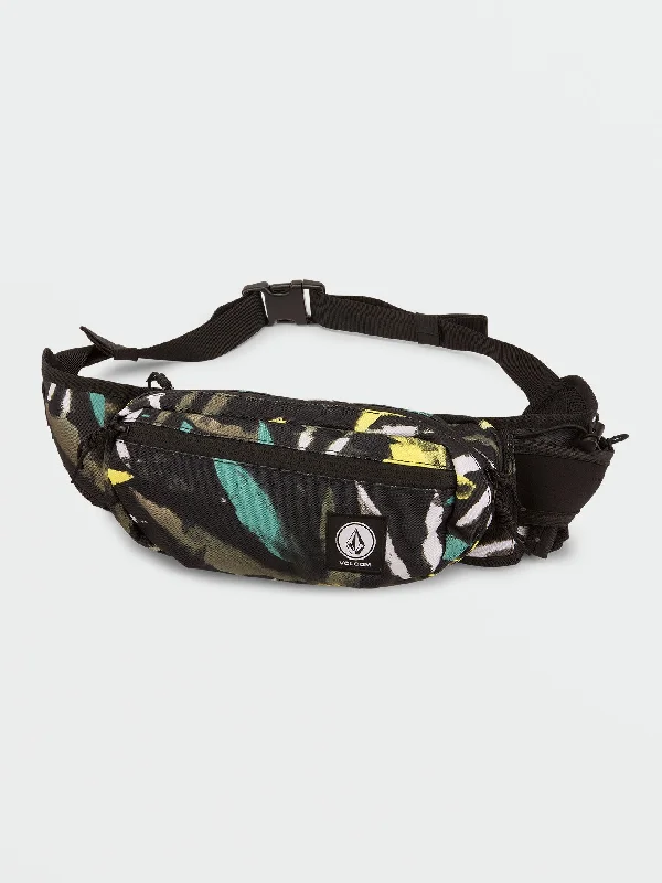 Women's long - line cardigan jackets in a soft knit for a cozy and elegant lookWaist Bag - Black Combo