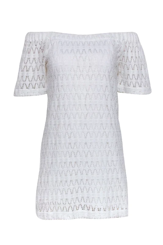 Printed Abstract Women Dress for a Modern and Artistic Appeal Printed Abstract Women Dress for a Modern and Artistic Appeal A.L.C. - Ivory Crochet Lace Off The Shoulder Dress Sz 2 Printed Abstract Women Dress for a Modern and Artistic Appeal Printed Abstract Women Dress for a Modern and Artistic Appeal A.L.C. - Ivory Crochet Lace Off The Shoulder Dress Sz 2