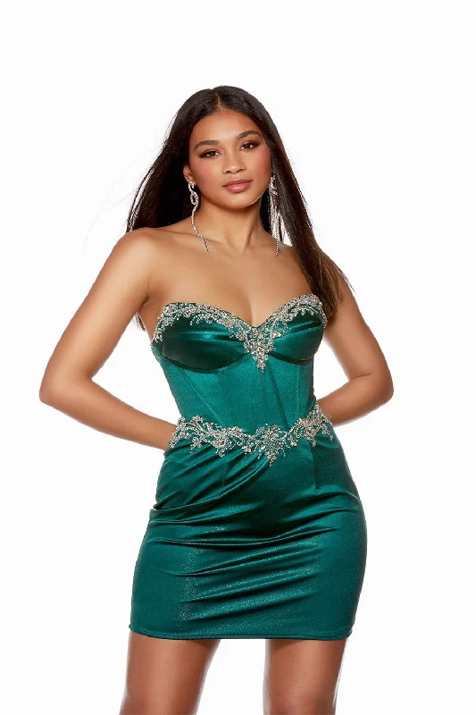 Mermaid - Style Women Dress with a Fitted Silhouette for Special Occasions Mermaid - Style Women Dress with a Fitted Silhouette for Special Occasions Alyce 4709