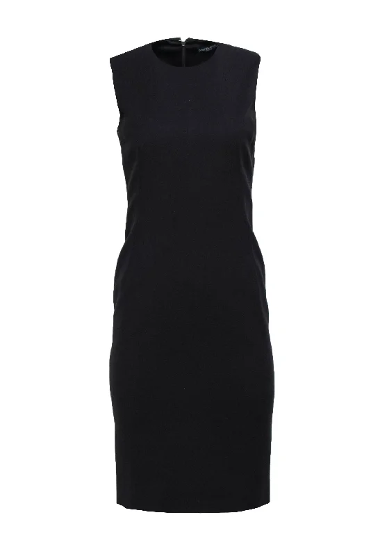Long - Sleeve Women Dress in Velvet for a Luxurious Winter Look Long - Sleeve Women Dress in Velvet for a Luxurious Winter Look Dolce & Gabbana - Brown Sleeveless Sheath Dress Sz 6