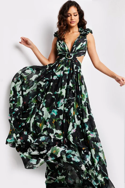 Halter Neck Women Dress to Show Off the Shoulders and Neckline Halter Neck Women Dress to Show Off the Shoulders and Neckline Jovani 39420