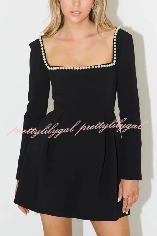 Halter Neck Women Dress to Show Off the Shoulders and Neckline Halter Neck Women Dress to Show Off the Shoulders and Neckline You'll Remember Me Pearl Embellished Square Neck Long Sleeve Mini Dress
