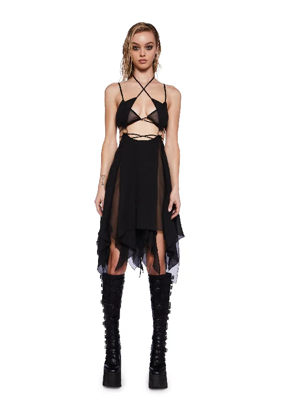 Sheath Women Dress with a Tailored Fit for a Professional Look Sheath Women Dress with a Tailored Fit for a Professional Look Pitch Two-Tone Chiffon Mini Dress