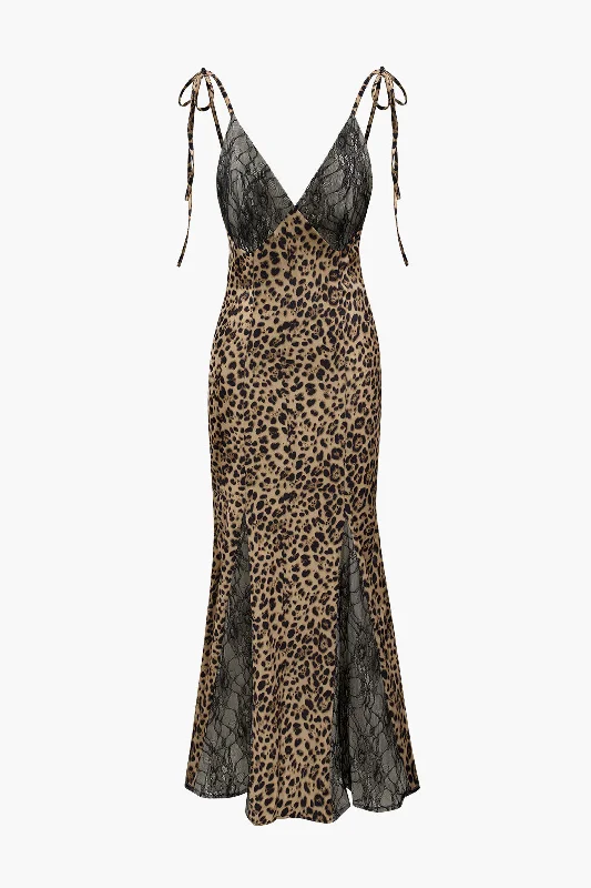 Maxi dresses with a keyhole back for a sexy detailLace Detail Leopard Print Maxi Dress