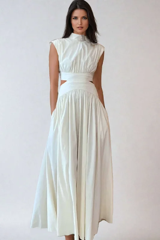 Maxi dresses with balloon sleeves for a vintage - inspired styleMock Neck Cut Out Pleated Maxi Dress