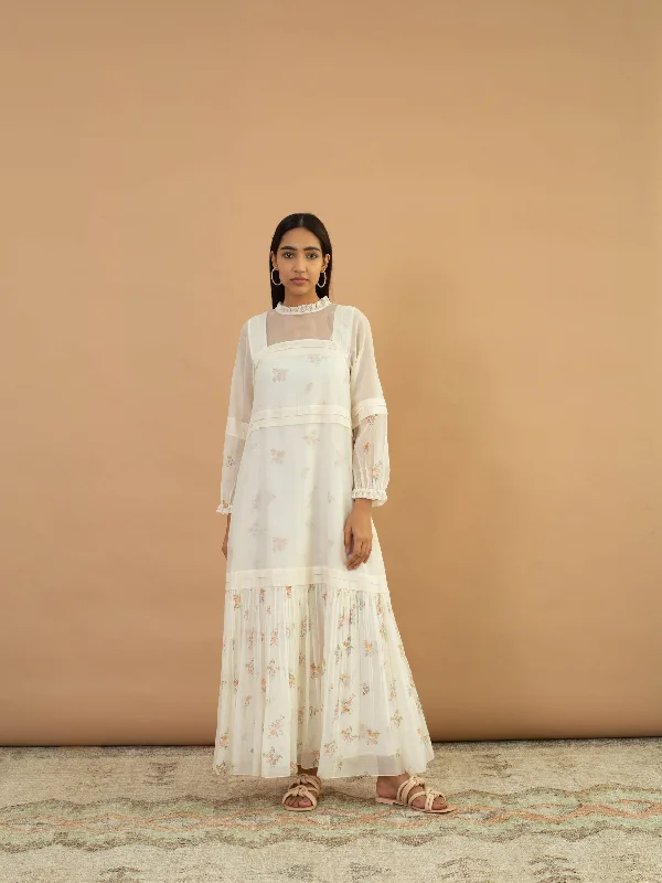 Maxi dresses with pocket details for added functionalityOrchid Maxi Dress