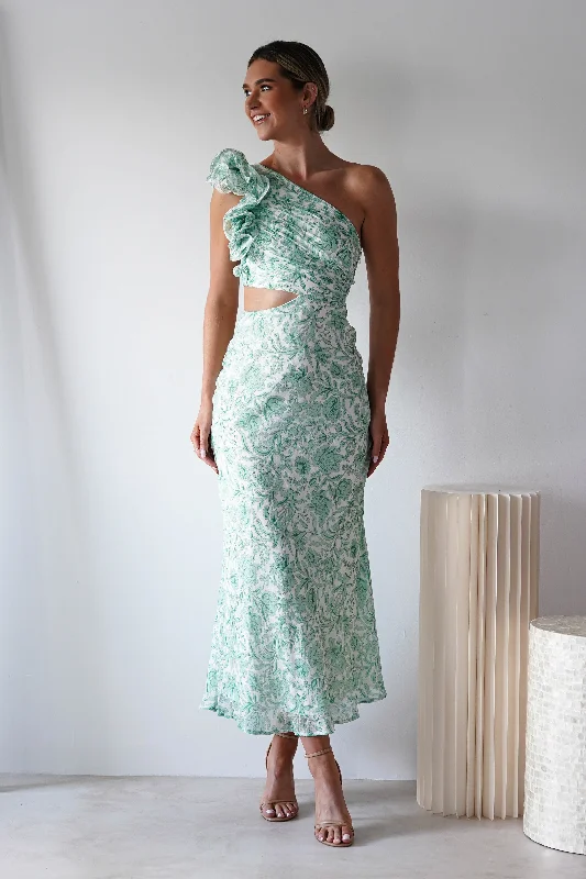 Maxi dresses with a criss - cross back for a flirty and unique detailPertunia Cut Out Midaxi Dress | Green Print
