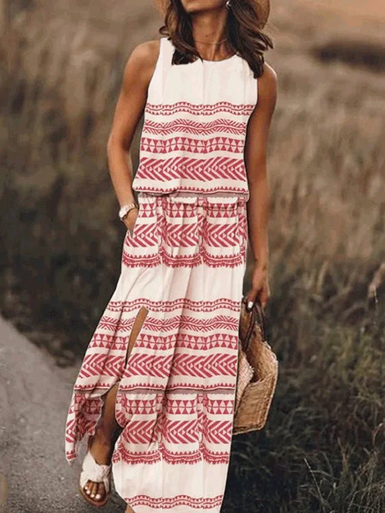 Maxi dresses with a wrap - around style for a customizable fitCasual Crew Neck Printed Slit Dress