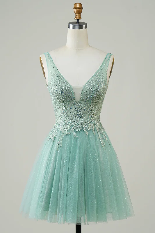 Sleeveless Women Dress in Bright Colors for Summer PartiesA Line Cute Green Homecoming Dress with Appliques