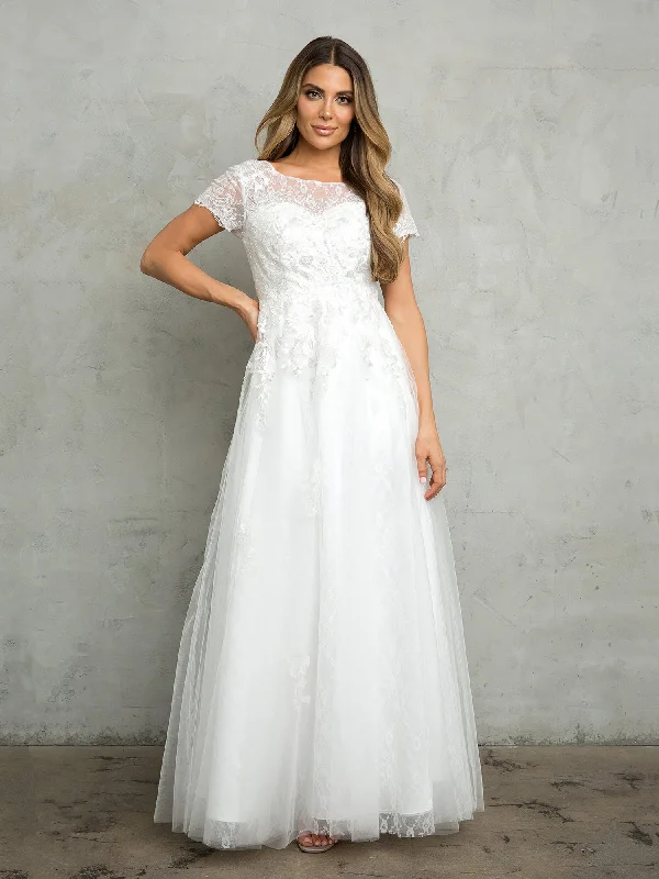 Wedding dresses with a sweetheart - neck and a corseted back​Eva Fashion 5261 Long Bridal Gown A Line Applique Wedding Dress