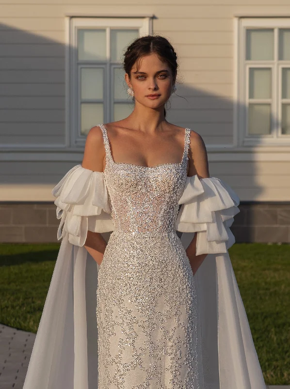 Wedding dresses with a bateau neckline for a classic shape​Fairy Shiny Wedding Dress with Removable Sleeves