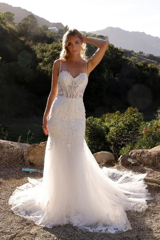 Strapless tulle wedding dresses for a fairy - tale feel​Nox Anabel JE1014L Long Applique Bridal Mermaid Wedding Dress