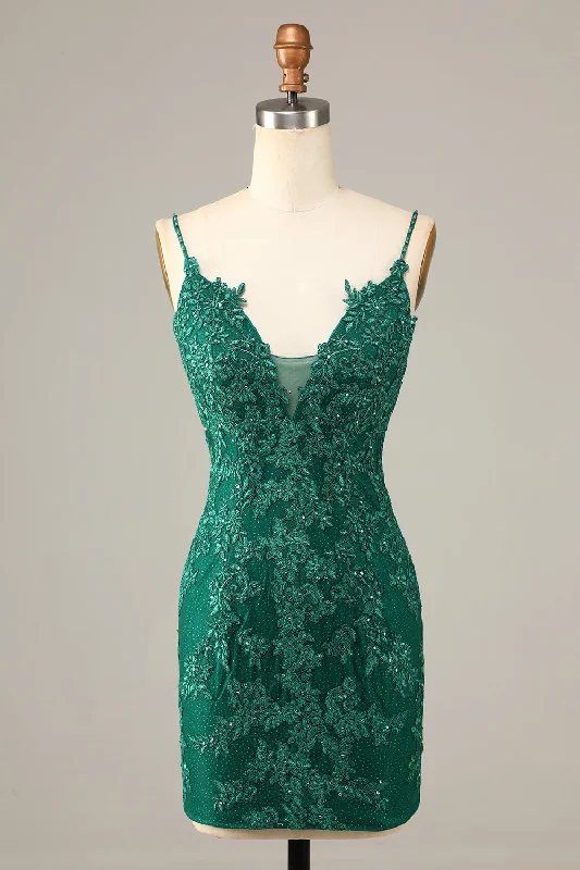 Ball Gown Women Dress with a Full Skirt for a Princess - like LookSheath Spaghetti Straps Dark Green Short Homecoming Dress with Appliques
