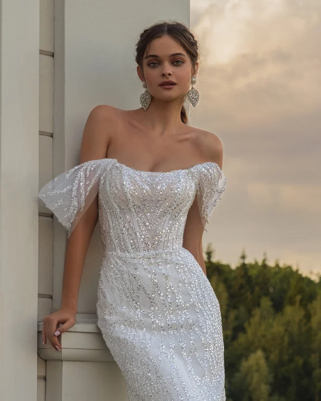 Square - neck wedding dresses with a demure look​Shiny Off-the-Shoulder Mermaid Wedding Dress