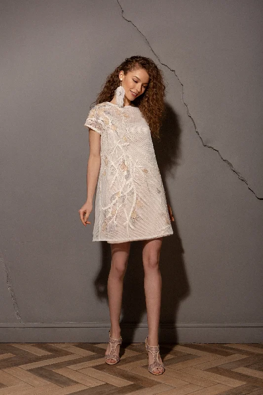 Backless party dresses for a sexy and alluring appearance​Short Sleeve Mini Party Dress