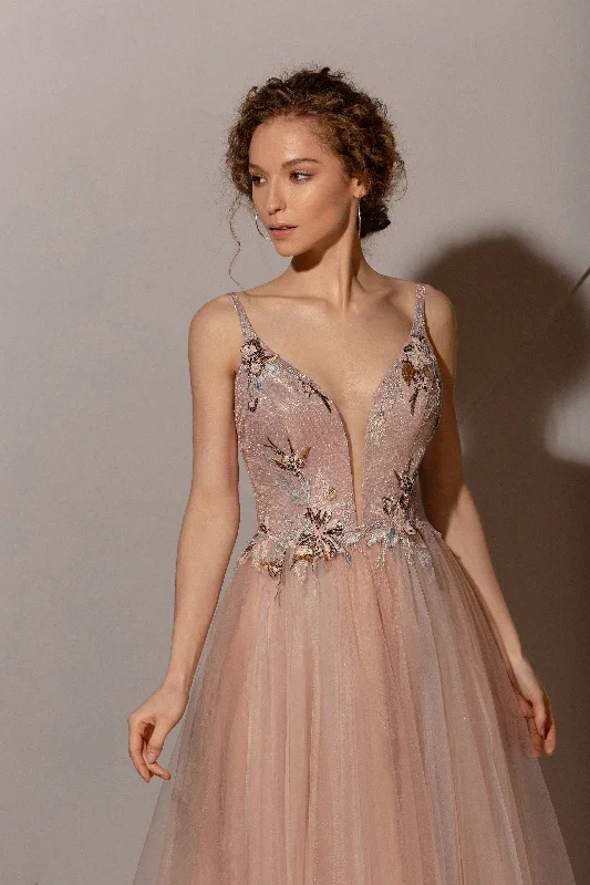 Retro - style party dresses inspired by the 1920s - 1980s​Spaghetti Strap Midi Party Dress