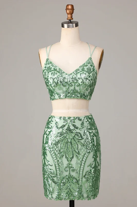 Strapless Women Dress with a Built - in Bra for Comfort and SupportUltimate Glow Two Piece Spaghetti Straps Green Sequins Short Homecoming Dress