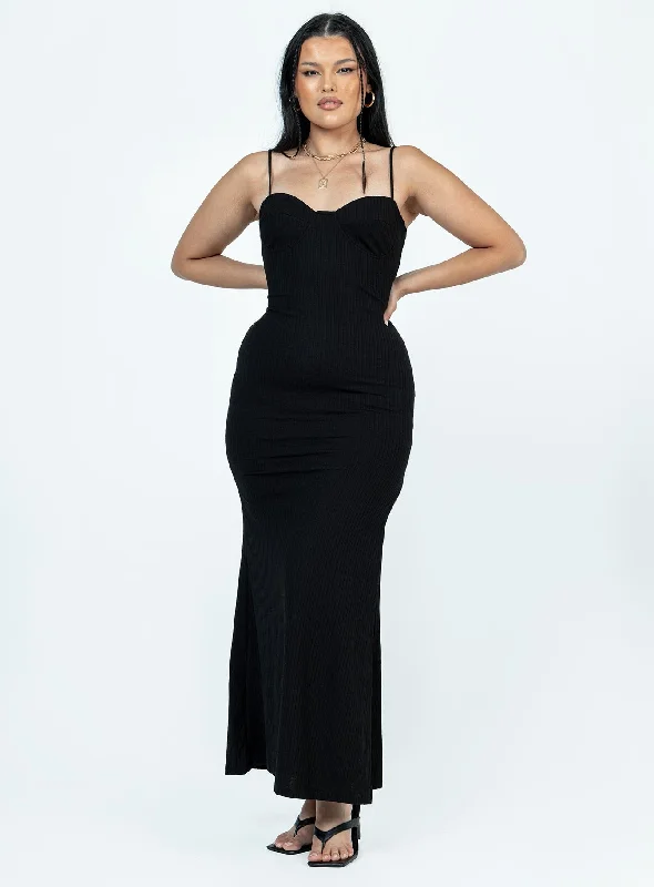 Formal dresses with asymmetric ruffled hems and high - low designs for a fashion - forward and dynamic appearanceBelladonna Maxi Dress Black